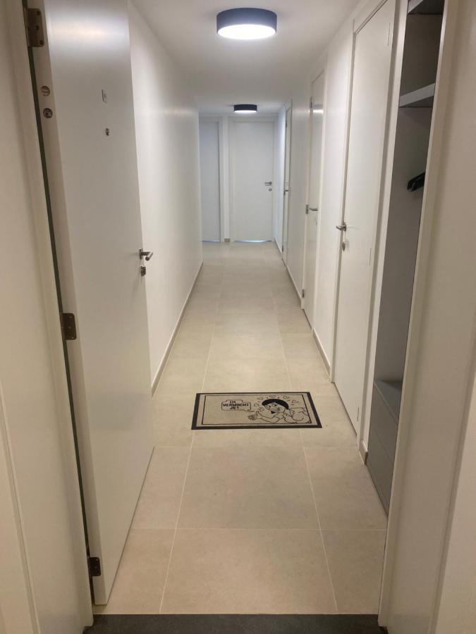 Lichtrijk 2-Slaapkamerappartement Met Zeezicht En Gratis Parking 奥斯滕德 外观 照片